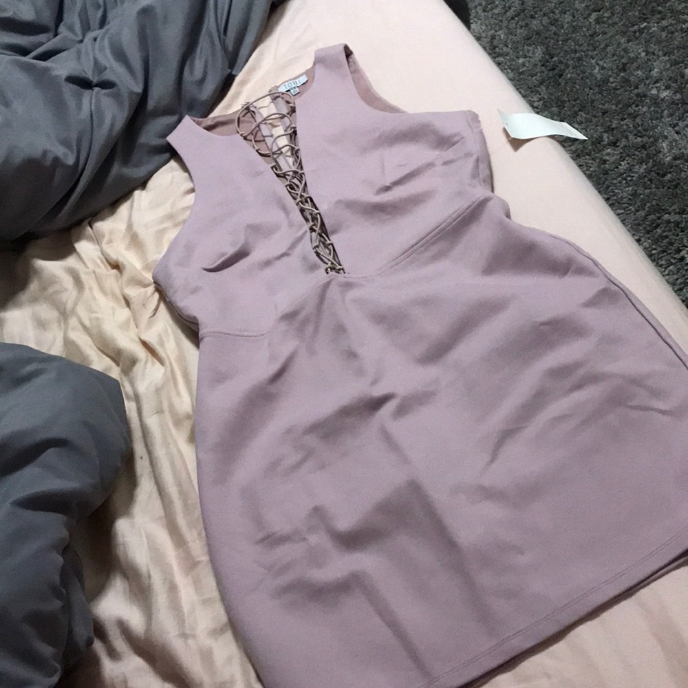 Lace Up Mauve Bodycon Dress